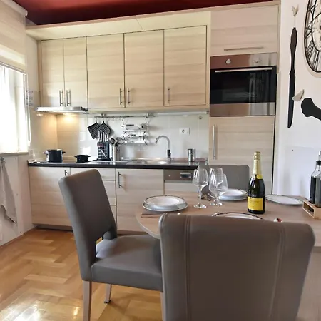 With Wifi - 23617 Appartement *
